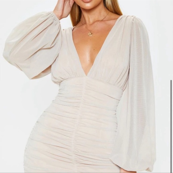 PrettyLittleThing Dress - Picture 4 of 5